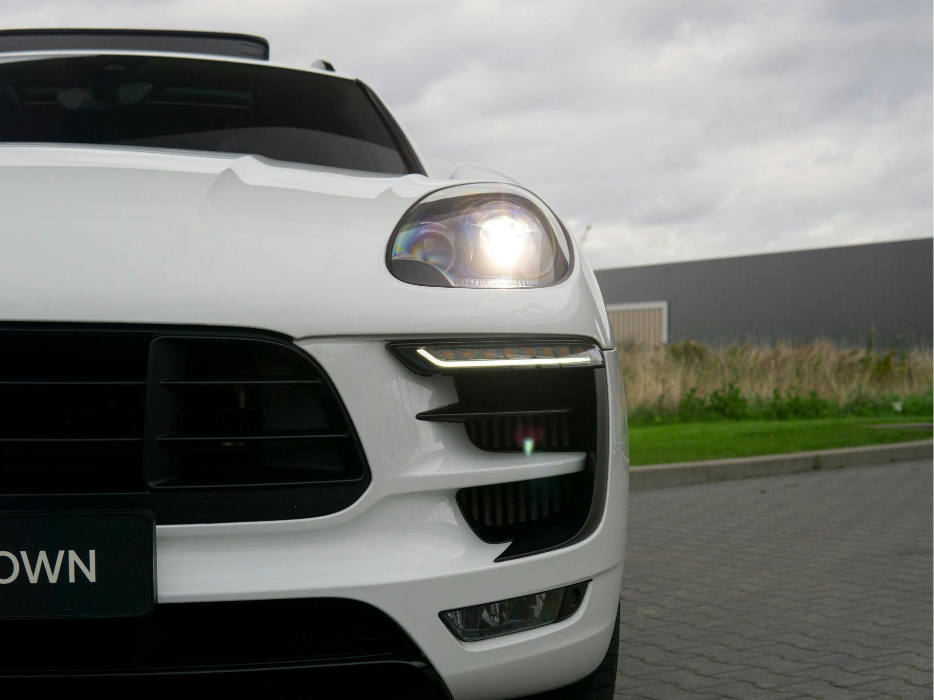 Porsche Macan 3.0 GTS | Sound Package Plus | Sportuitlaat | GTS Interieur pakket |